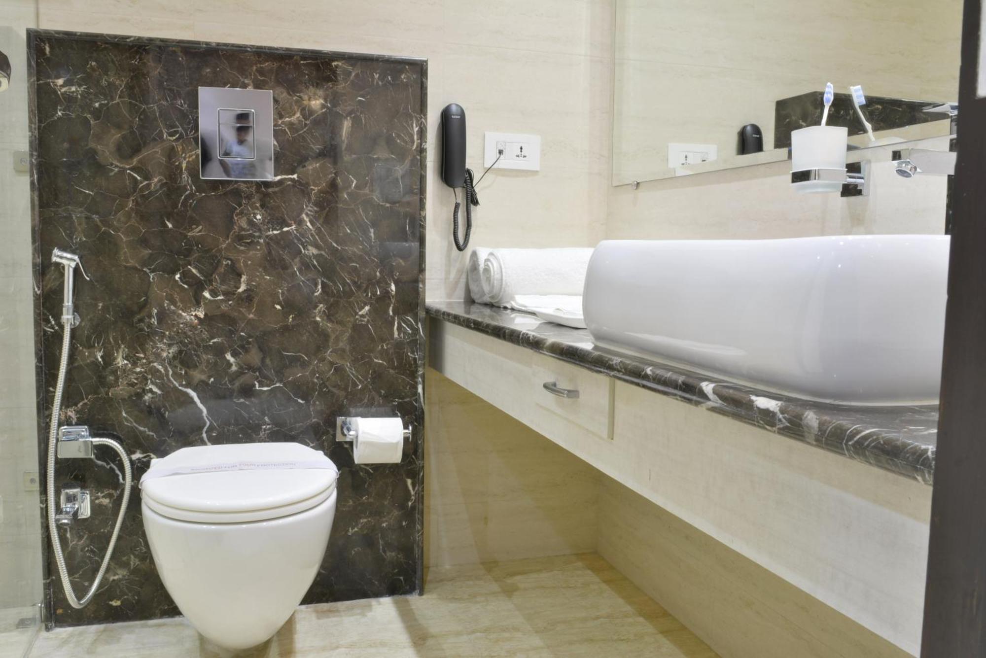 Hotel Tara Palace Redfort New Delhi Room photo